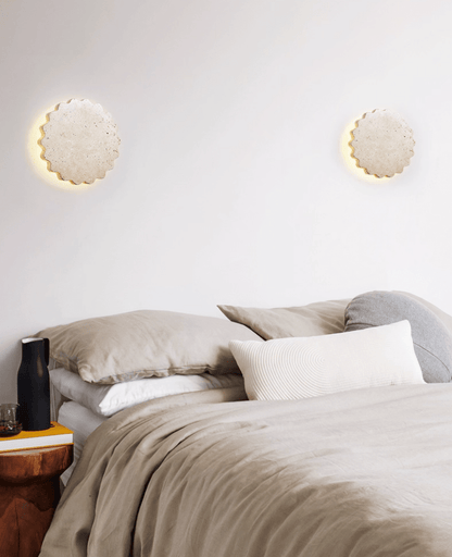 Luna Scallop Wall Lamp
