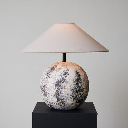 Luna Terra Table Lamp