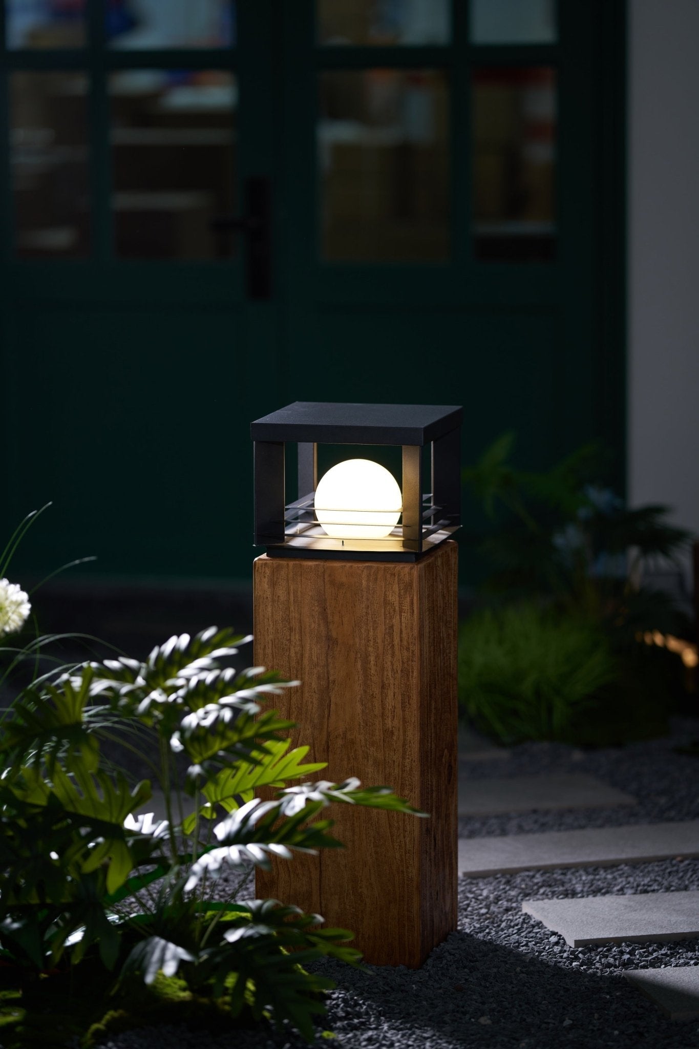 Lunar Crate Outdoor Lamp