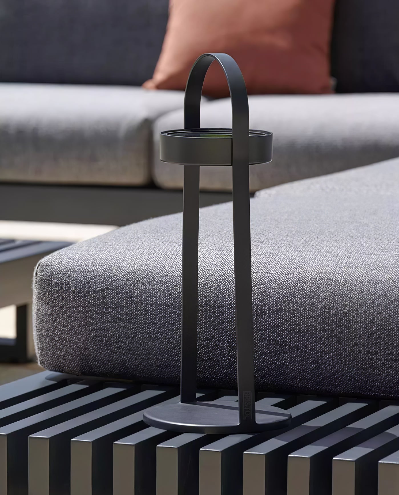 Lunetta Arc Portable Lamp