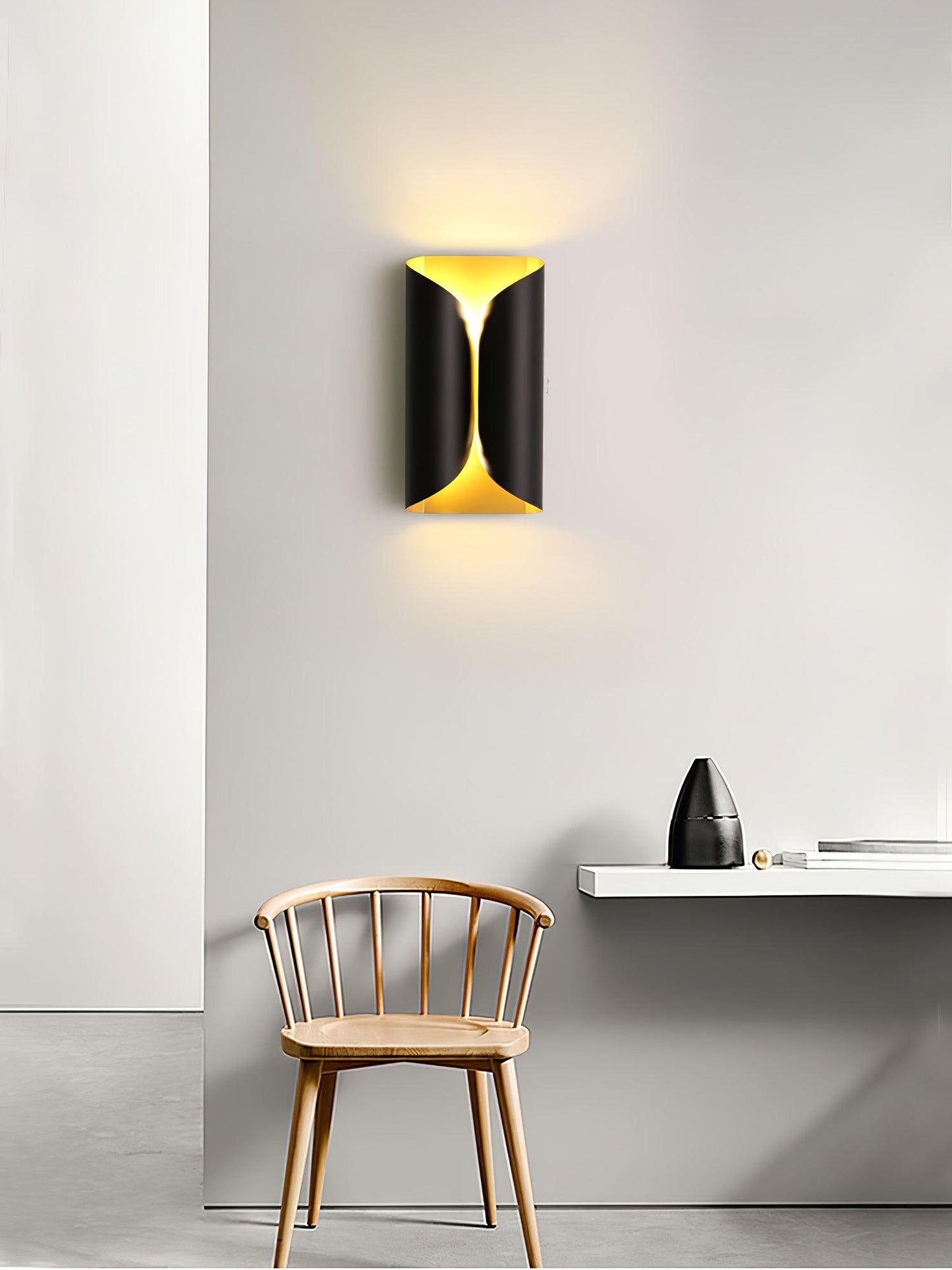 Lux Wall Light