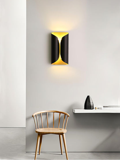 Lux Wall Light