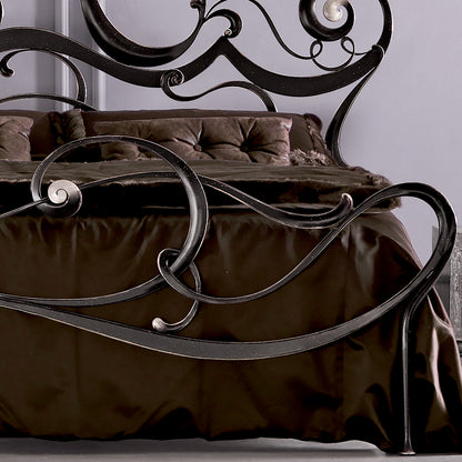 Luxurious Iron Designer Ornate Twirl Bed