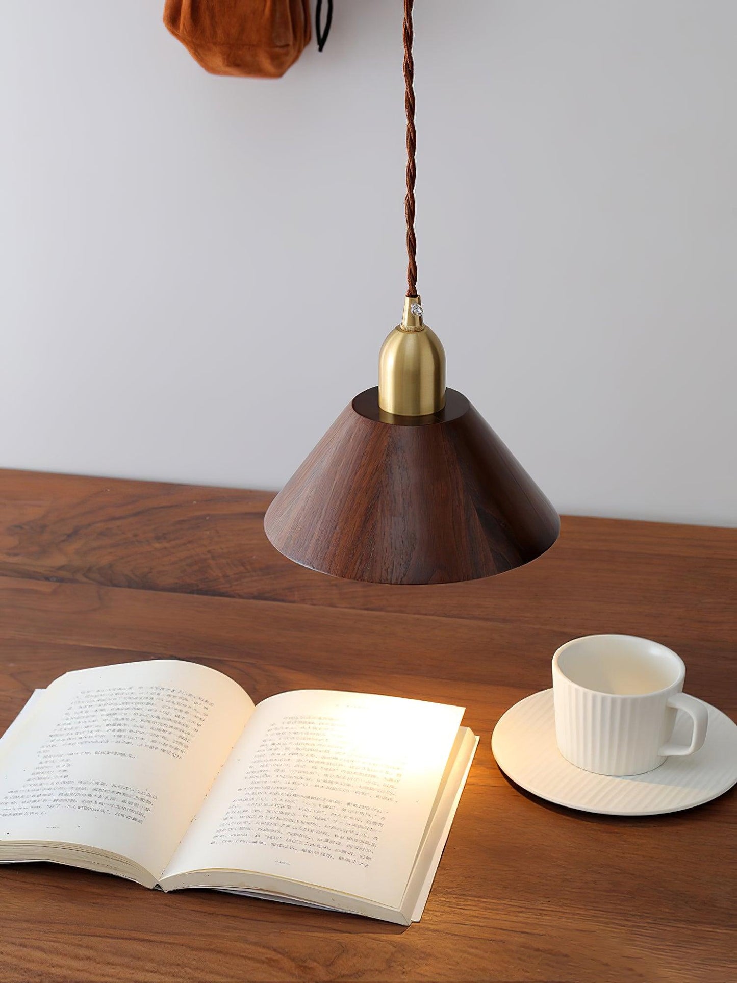 Lyfa Walnut Drop light Pendant Light