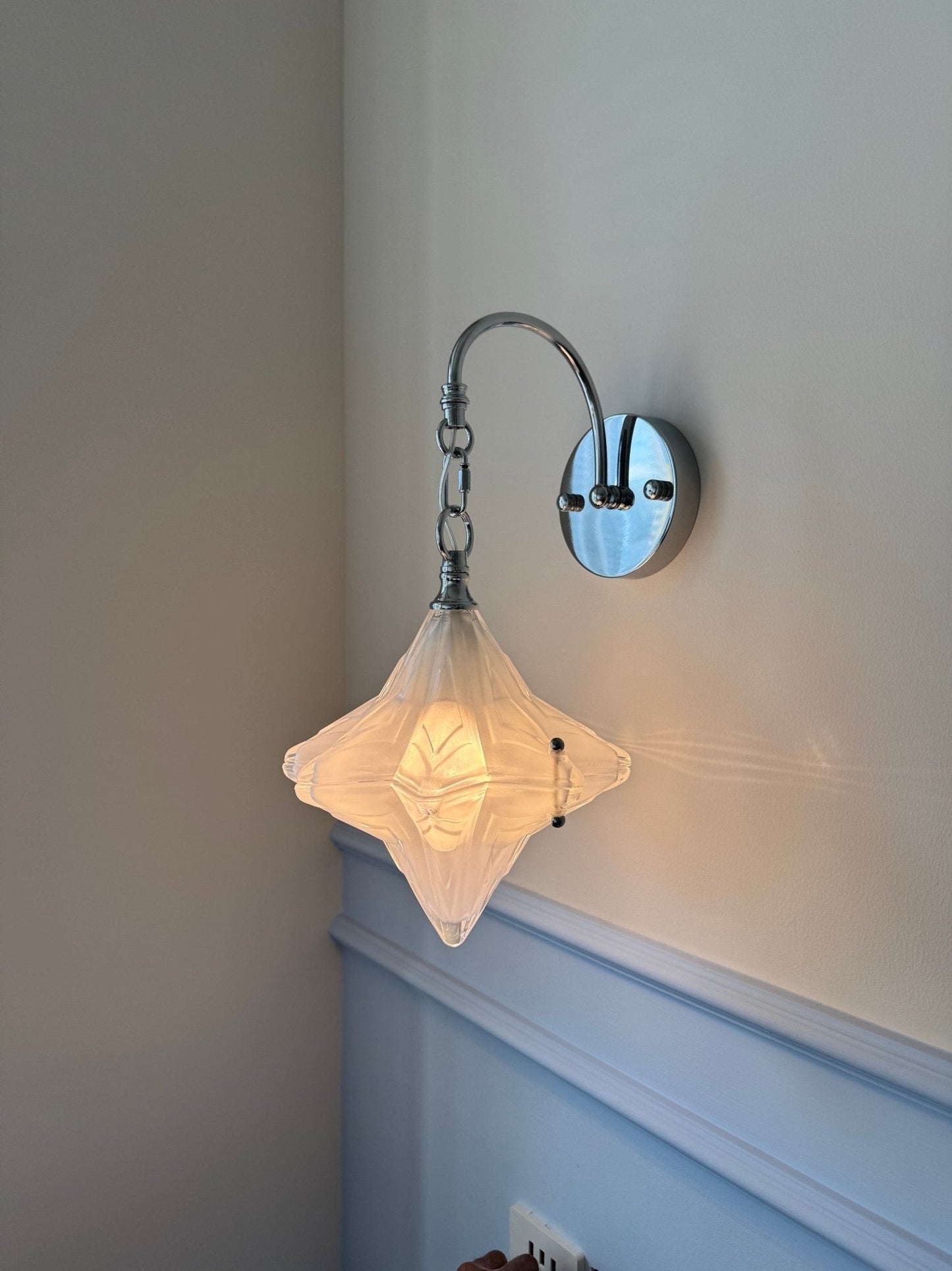 Lyra Star Wall Lamp