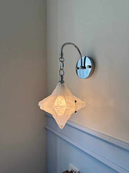 Lyra Star Wall Lamp