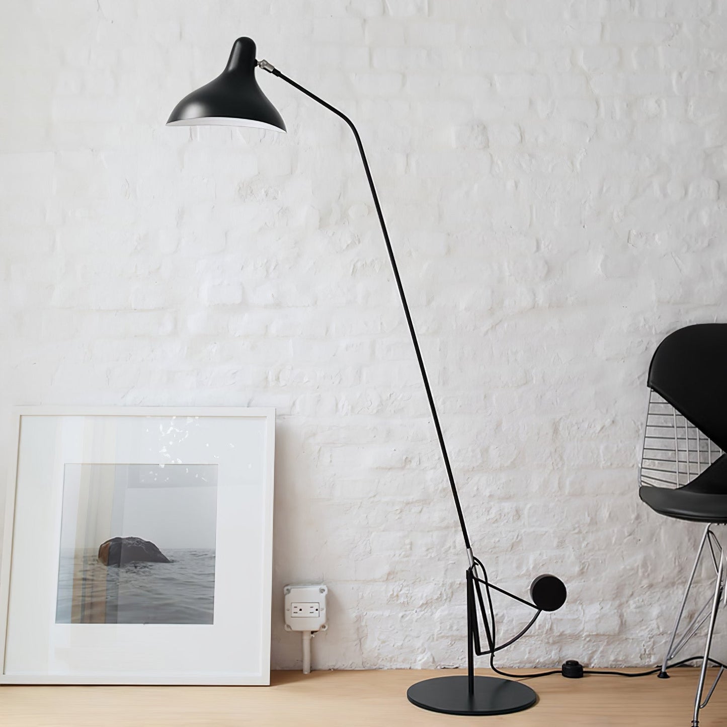 Mantis Arm Tall Lamp Floor Lamp