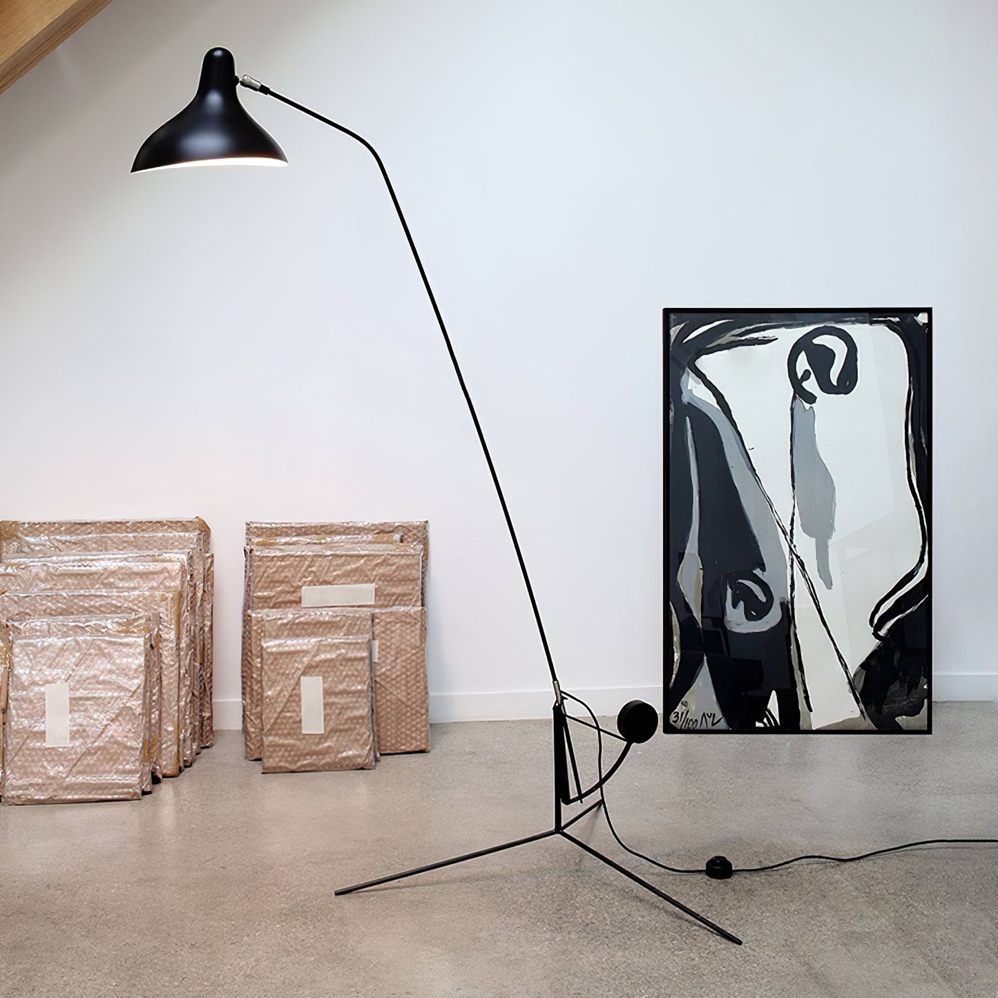 Mantis Arm Tall Lamp Floor Lamp