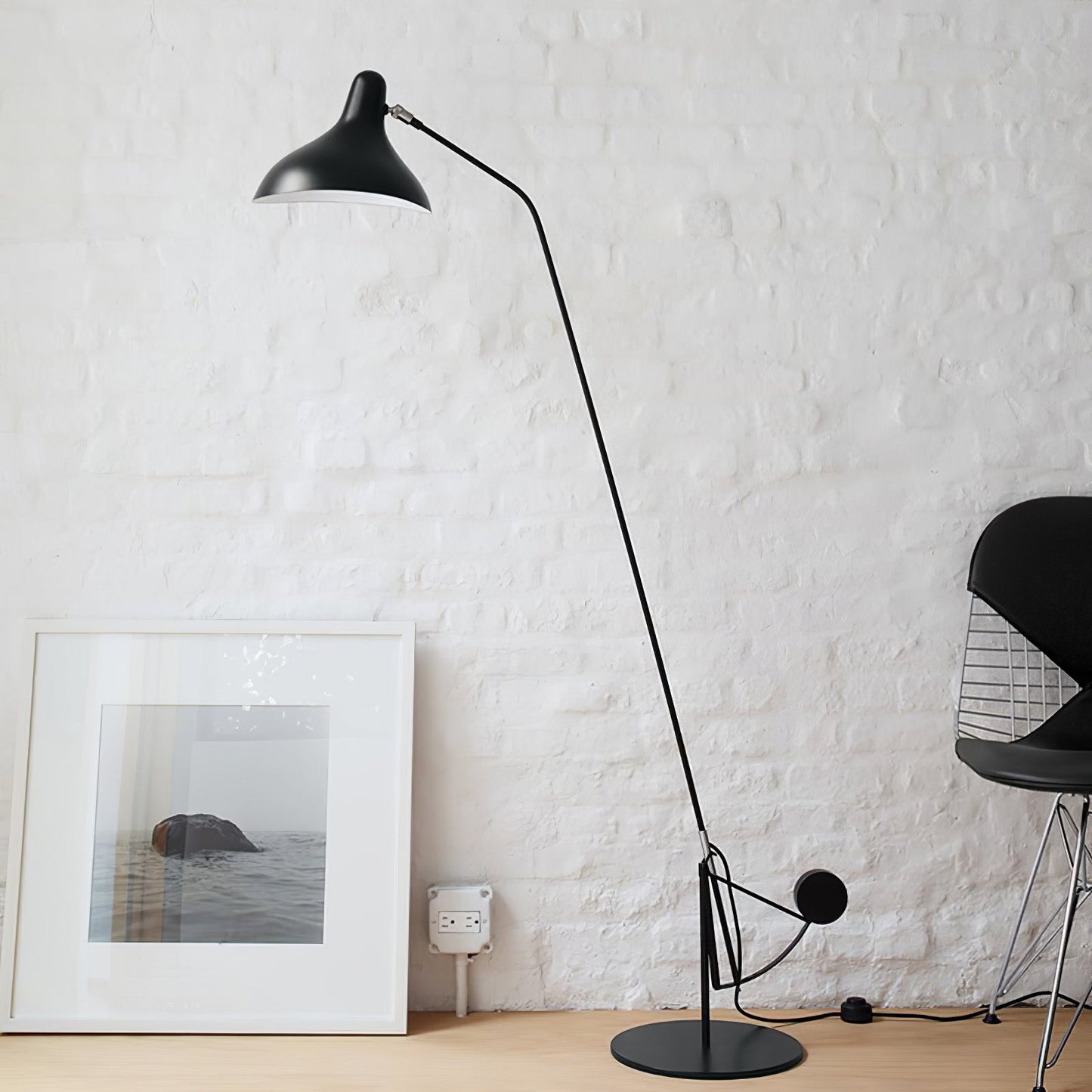 Mantis Arm Tall Lamp Floor Lamp