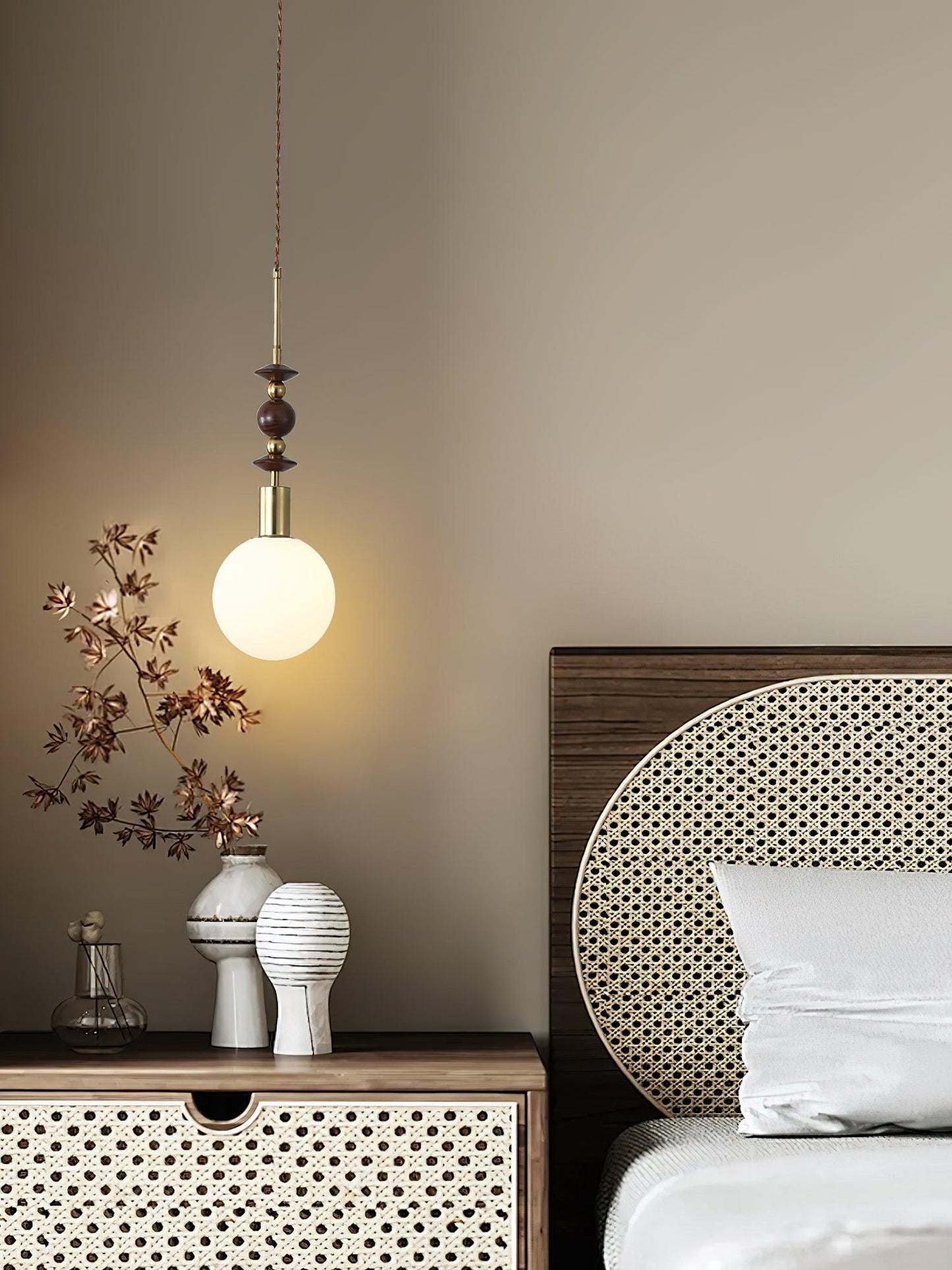 Maru Houselight Pendant Light