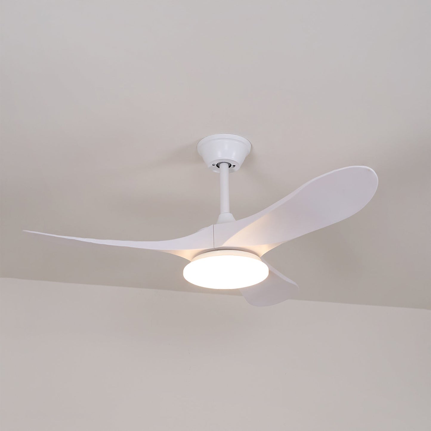 Maverick 42"/52" Ceiling light Ceiling Fan Light