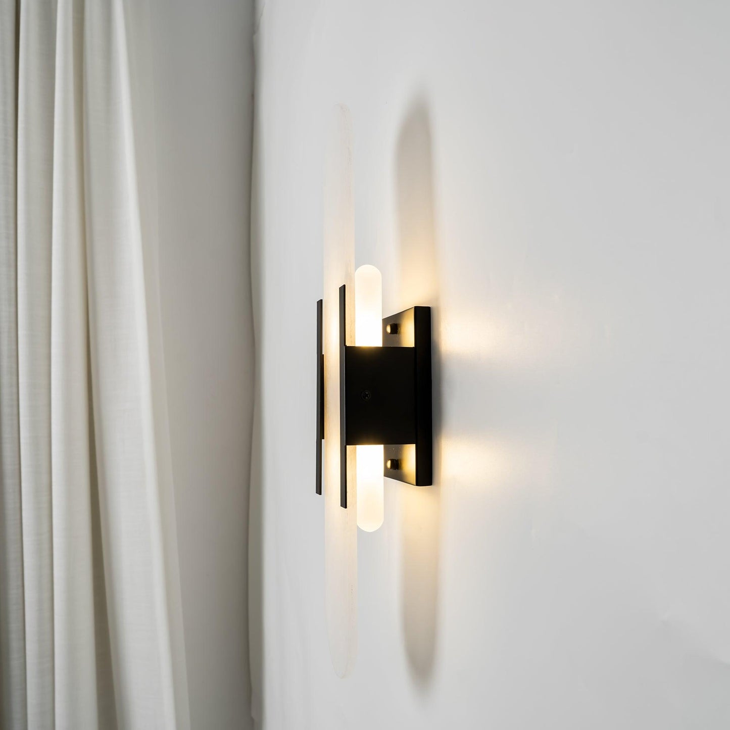 Melange Elongated Alabaster Wall sconce Wall Lamp