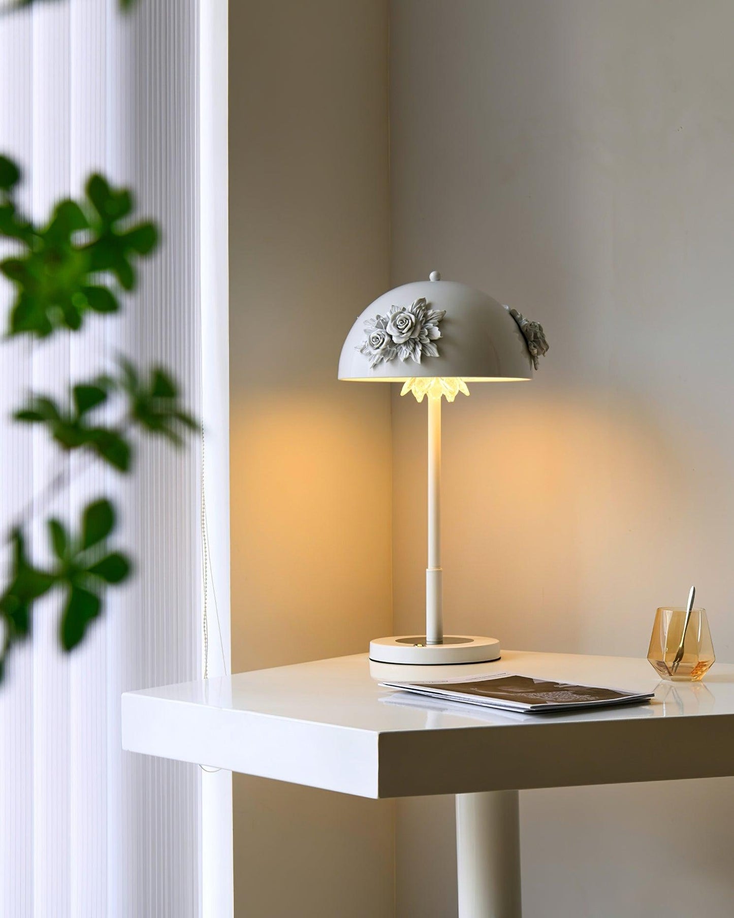 Meni Side table lamp Table Built-in Battery Lamp