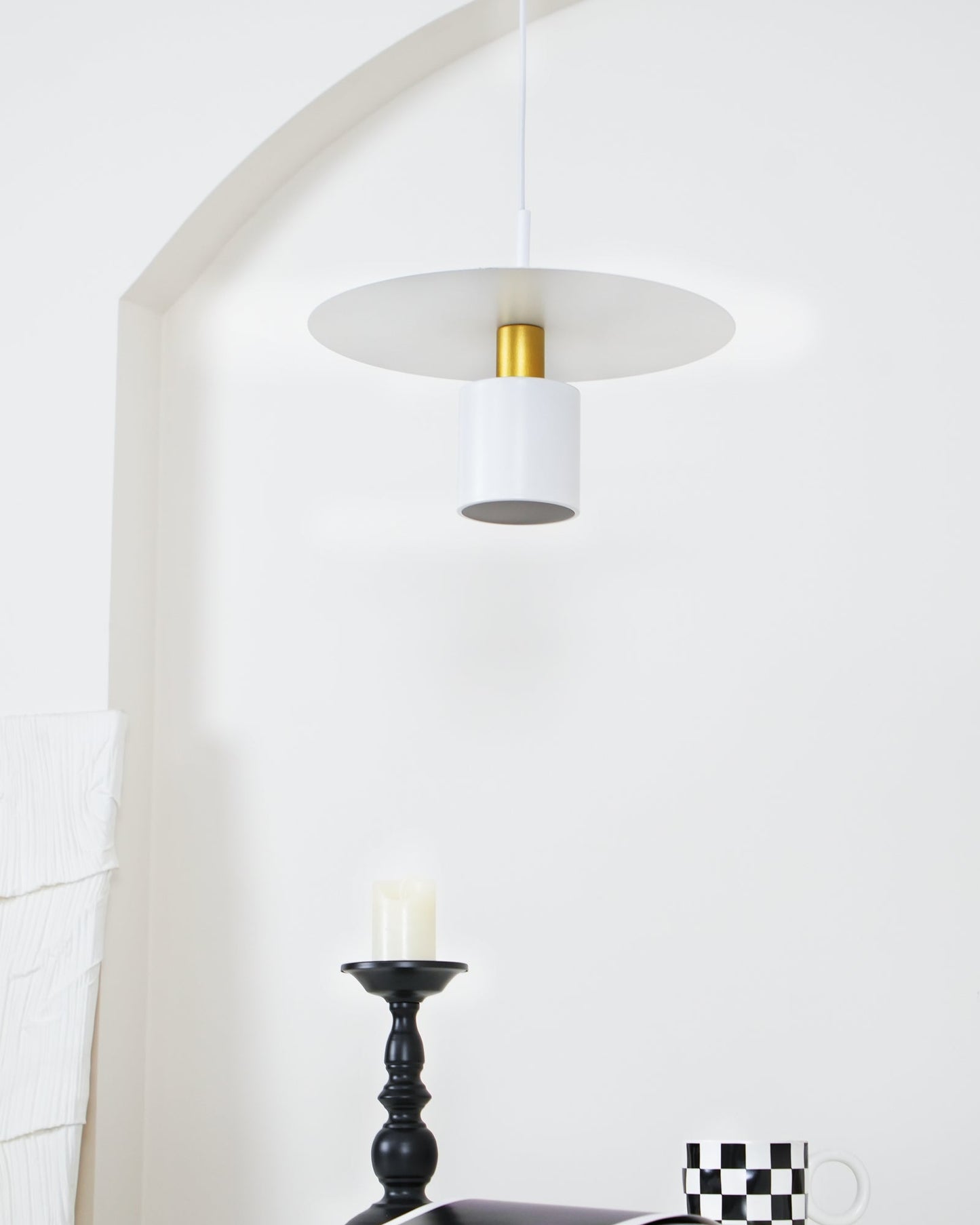 Mercer Halo Hanging light Pendant Lamp