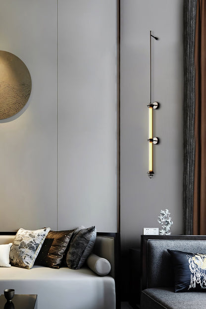 Meridian Vertical Wall-mounted lamp Wall Sconce