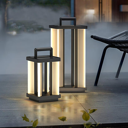 Metroluxe Post light Outdoor Light