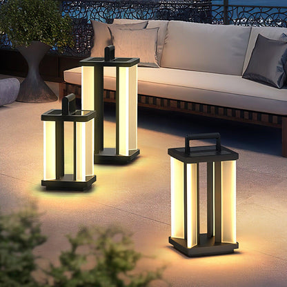 Metroluxe Post light Outdoor Light