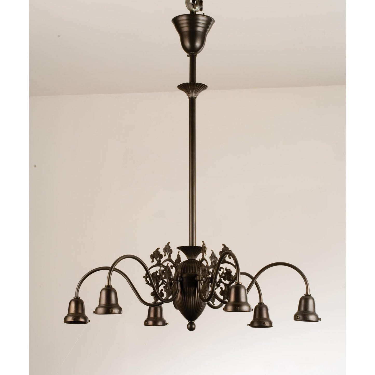 Meyda Lighting Early Electric 26 Inch 6 Light Chandelier Cp7647