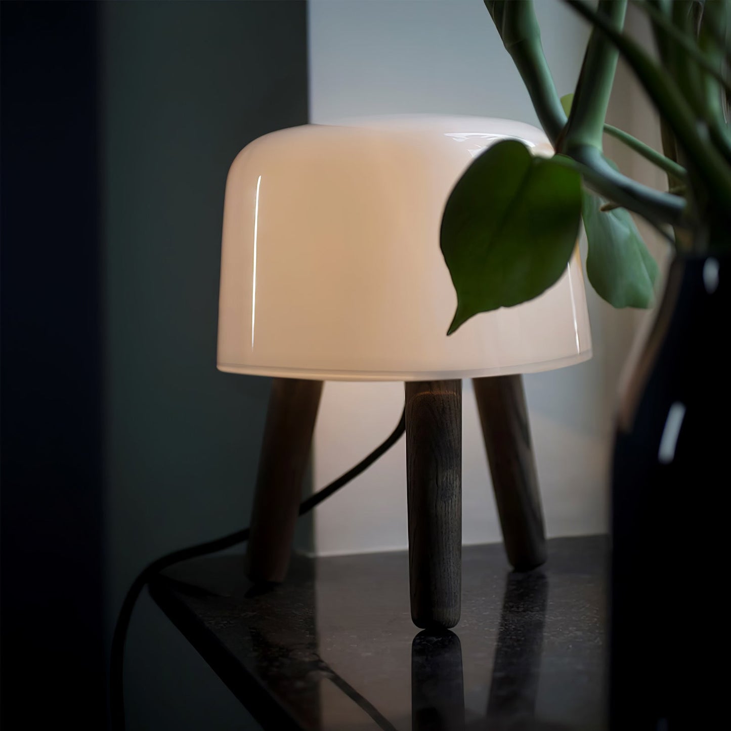 Milk Nightstand lamp Table Lamp