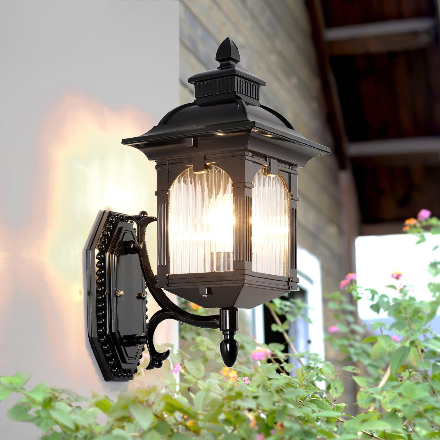 Miller Roof Outdoor Wall sconce Wall Light