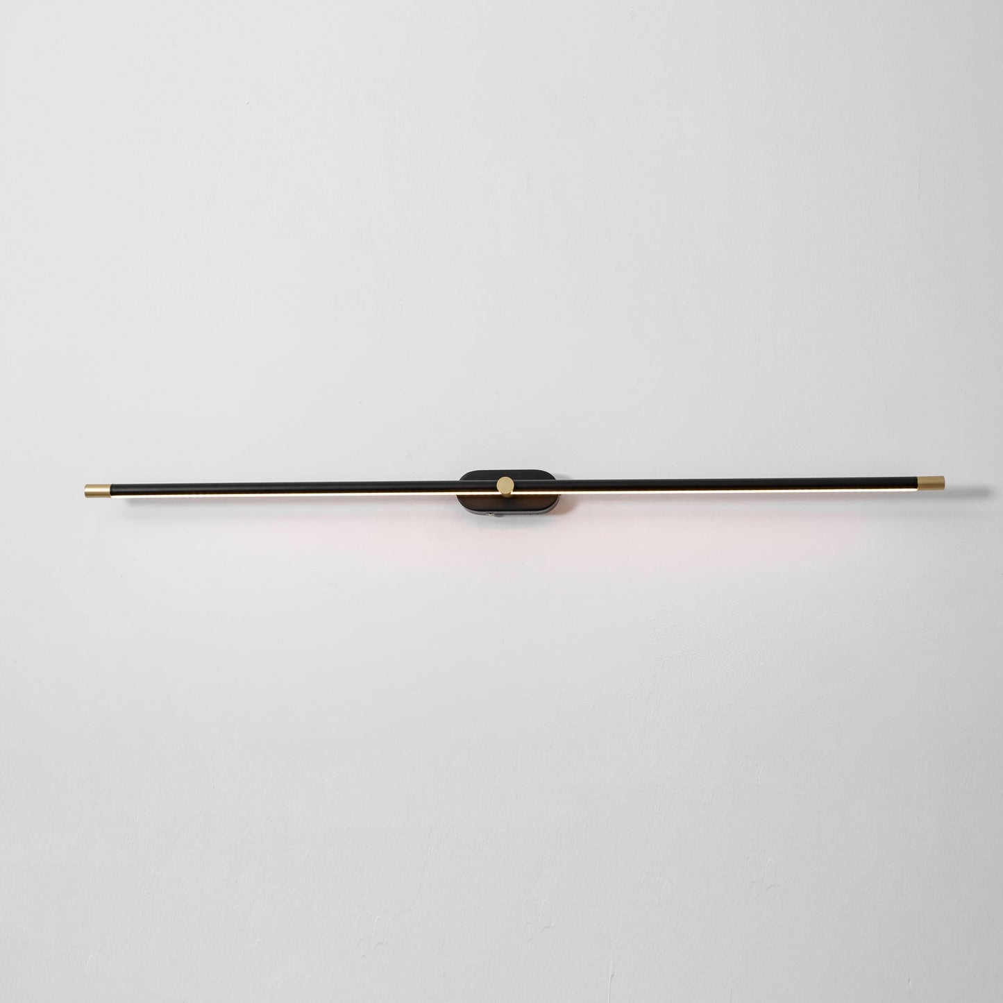 Minimalist Linear Rechargeable Wall Lamp