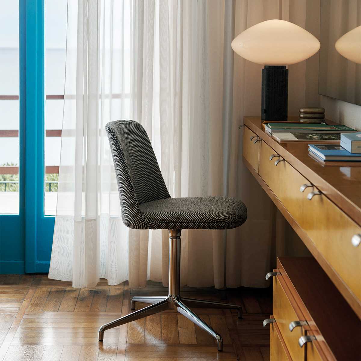 Mist Mrable Table Lamp