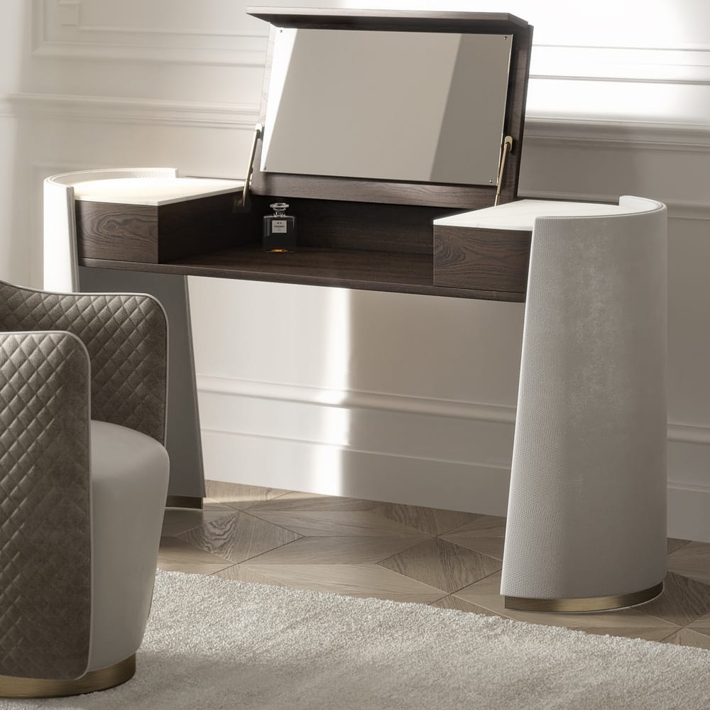 Modern Italian Veneer And Leather Dressing Table Set