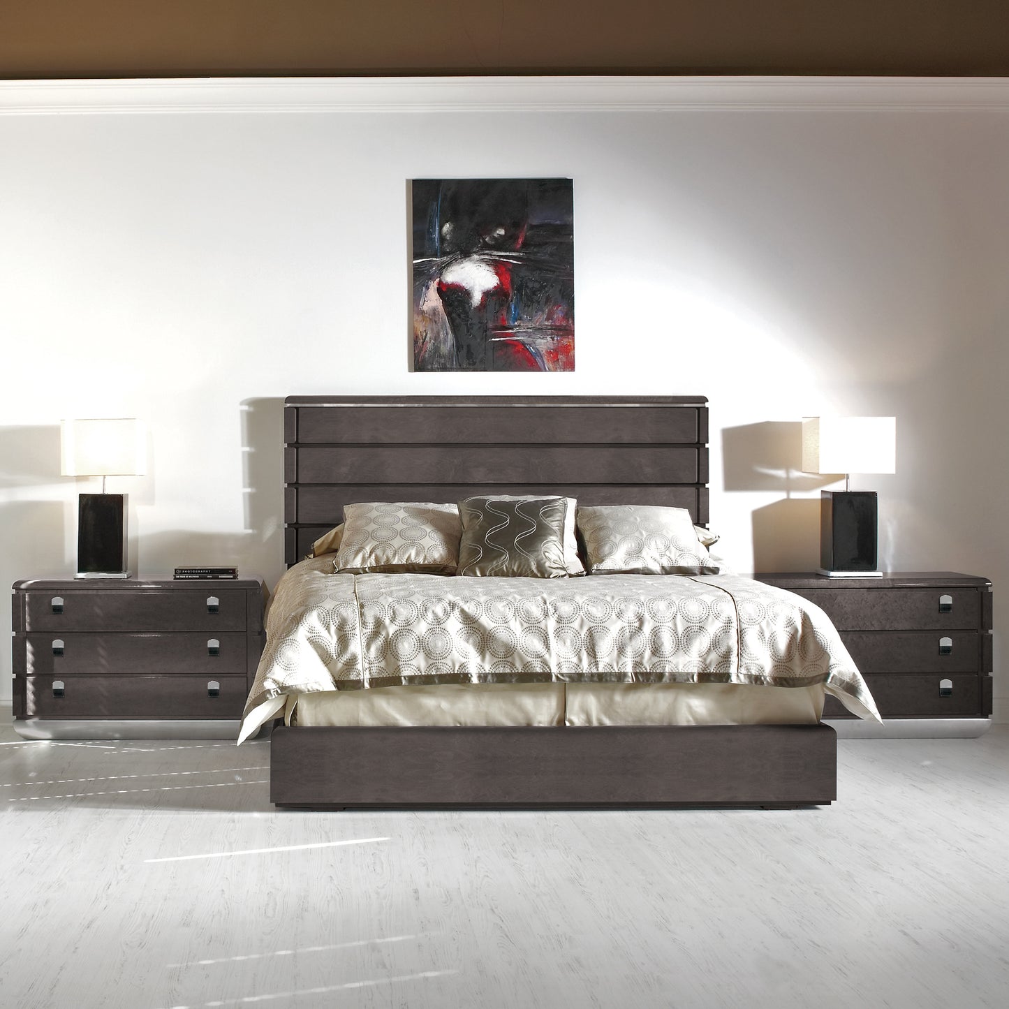 Modern Veneer Bed With High Headboard