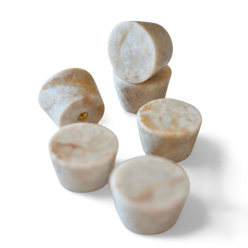 Monolith Stone Pull Handle