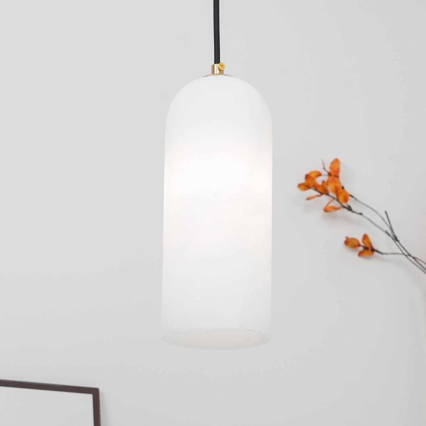 Monty  Alabaster Pendant Lamp