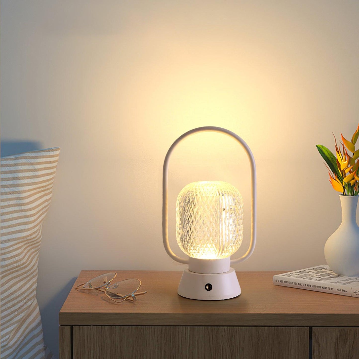 Muse Built-in Battery Nightstand lamp Table Lamp