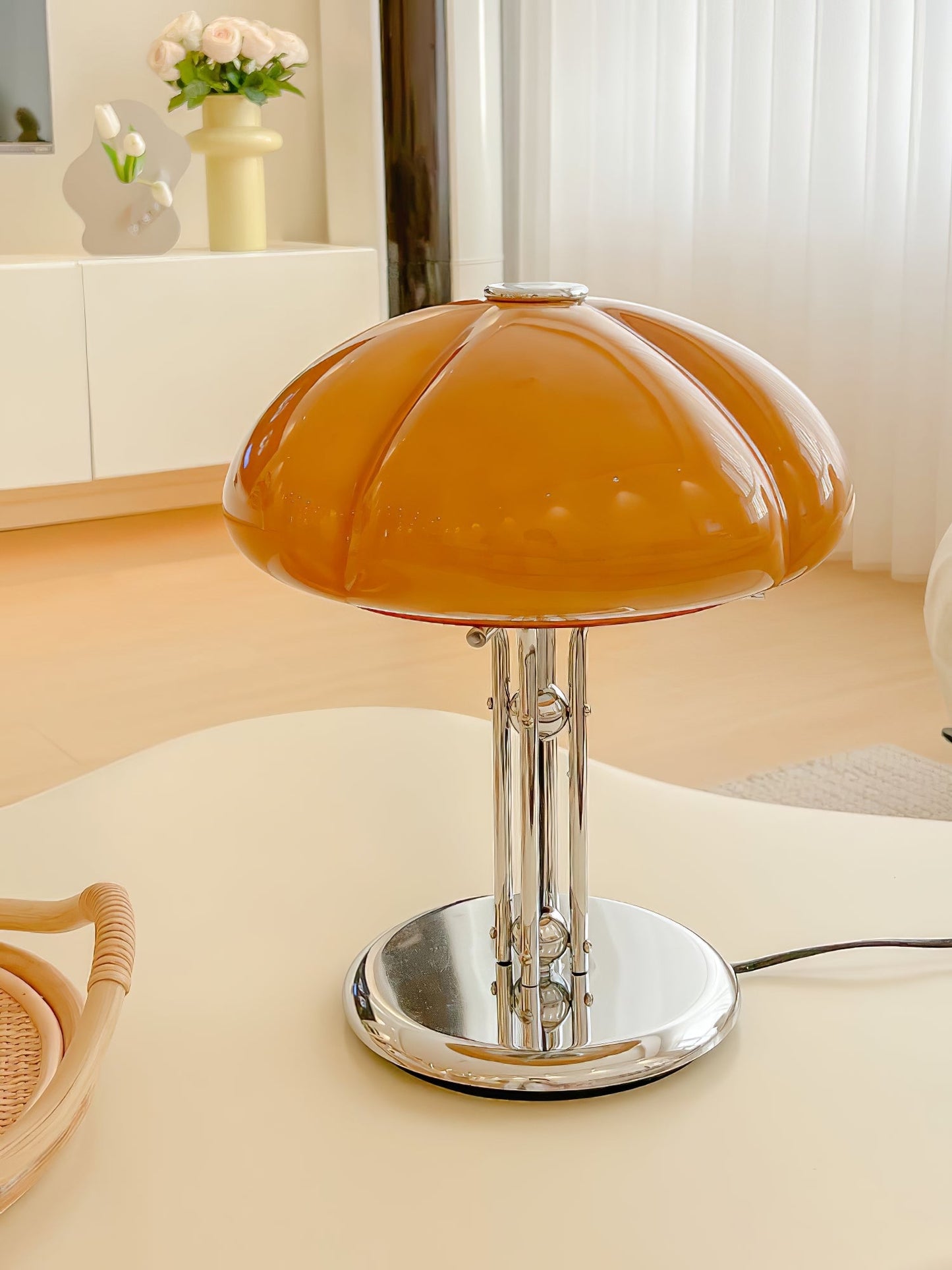 Mushroom Bauhaus Task lamp Table Lamp