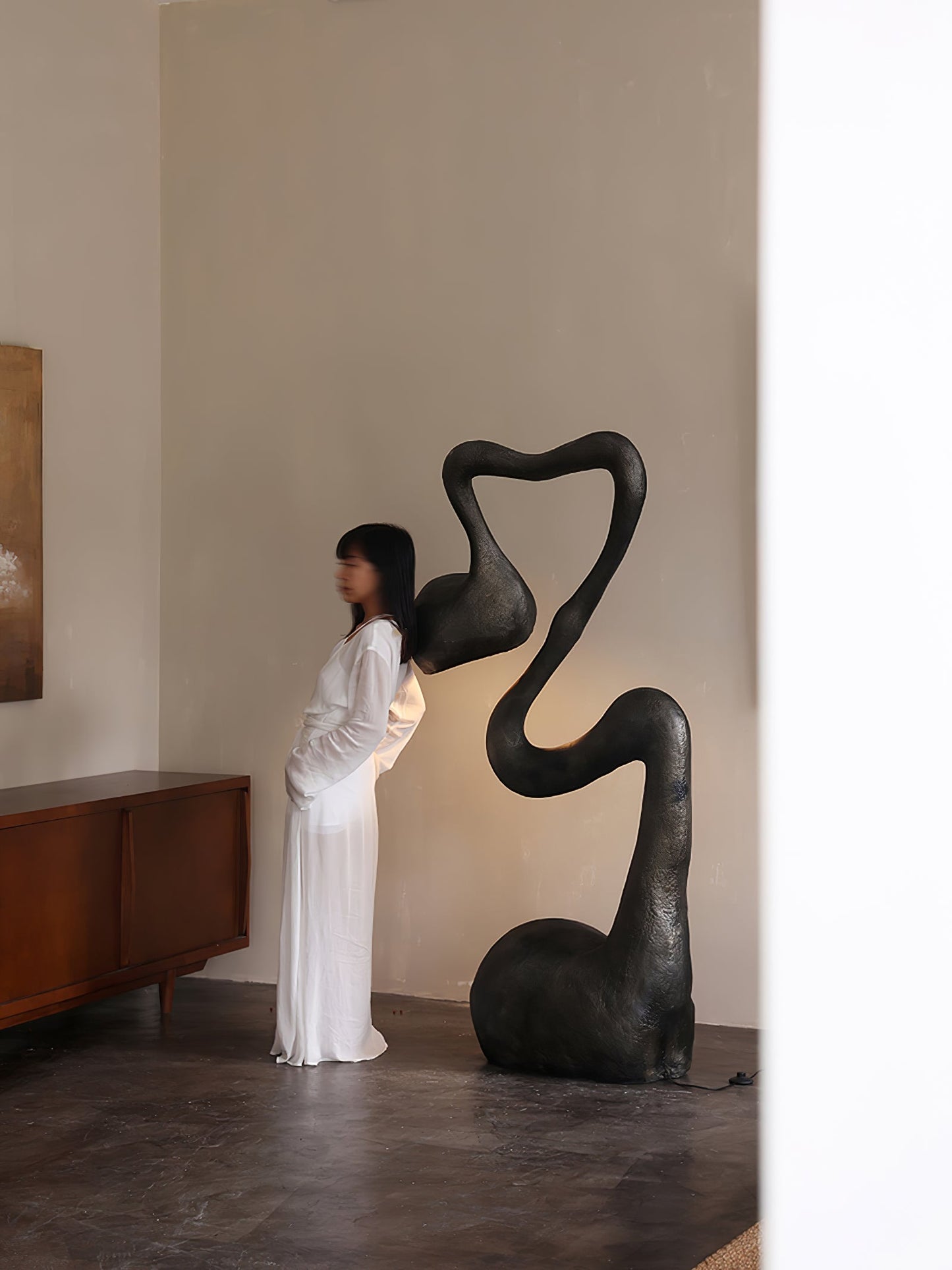 Myrrh Sculpture Floor Lamp