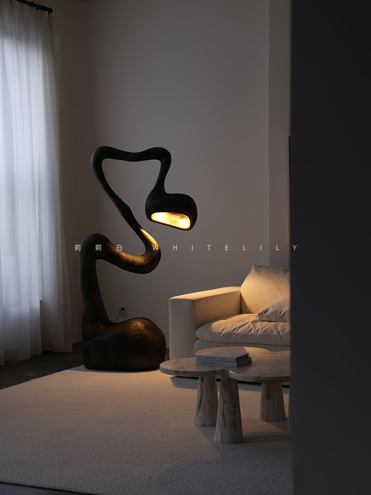 Myrrh Sculpture Floor Lamp