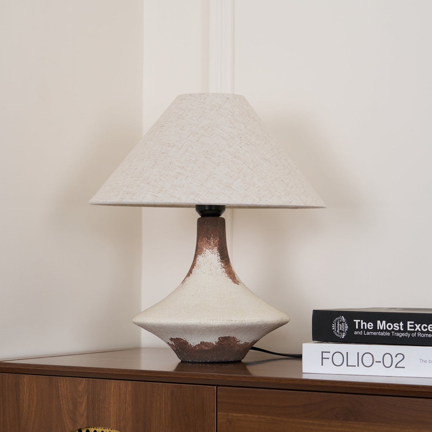 Napa Valley Bedside lamp Table Lamp