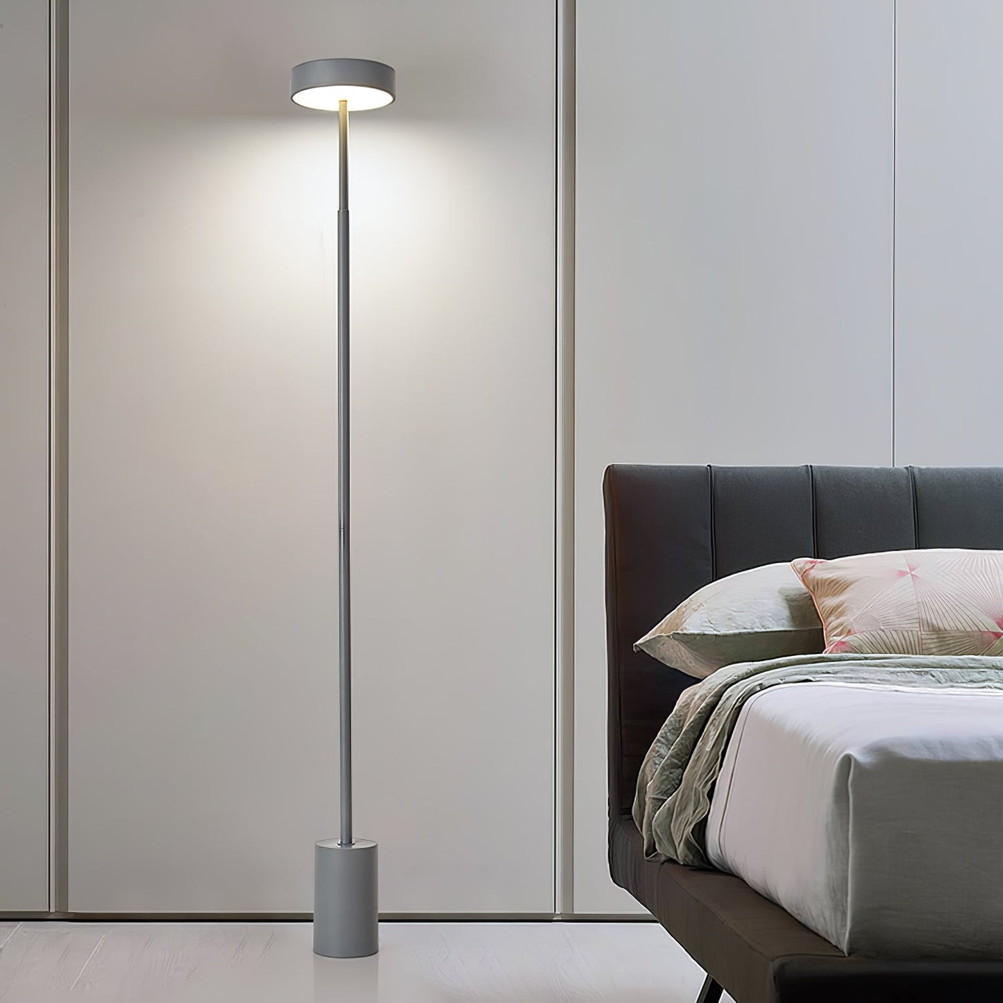 Naya Rotatable Uplight Lamp Floor Lamp