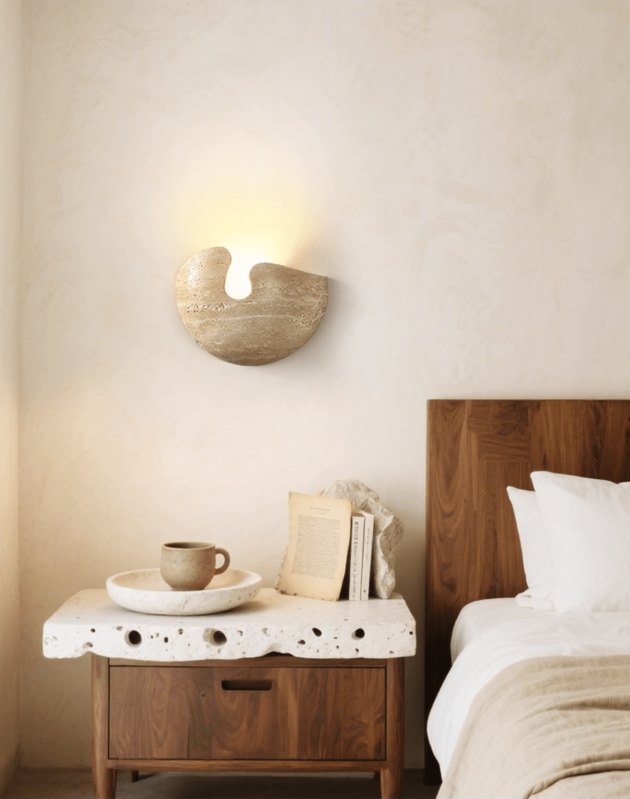 Nesa Stone Wall Light