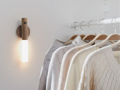 Nomad Magnet Rechargeable Wall Lamp