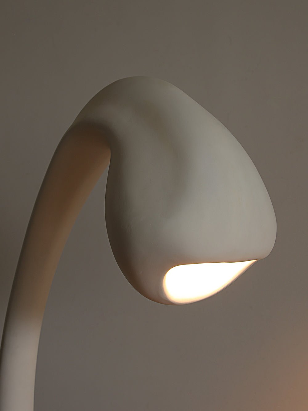 Noor Grande Sculptural Floor Lamp