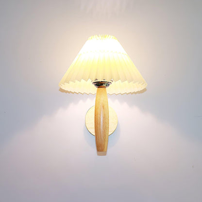 Oak Pleated Lamp bracket Wall Light