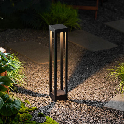 Obsidian Post Outdoor Light
