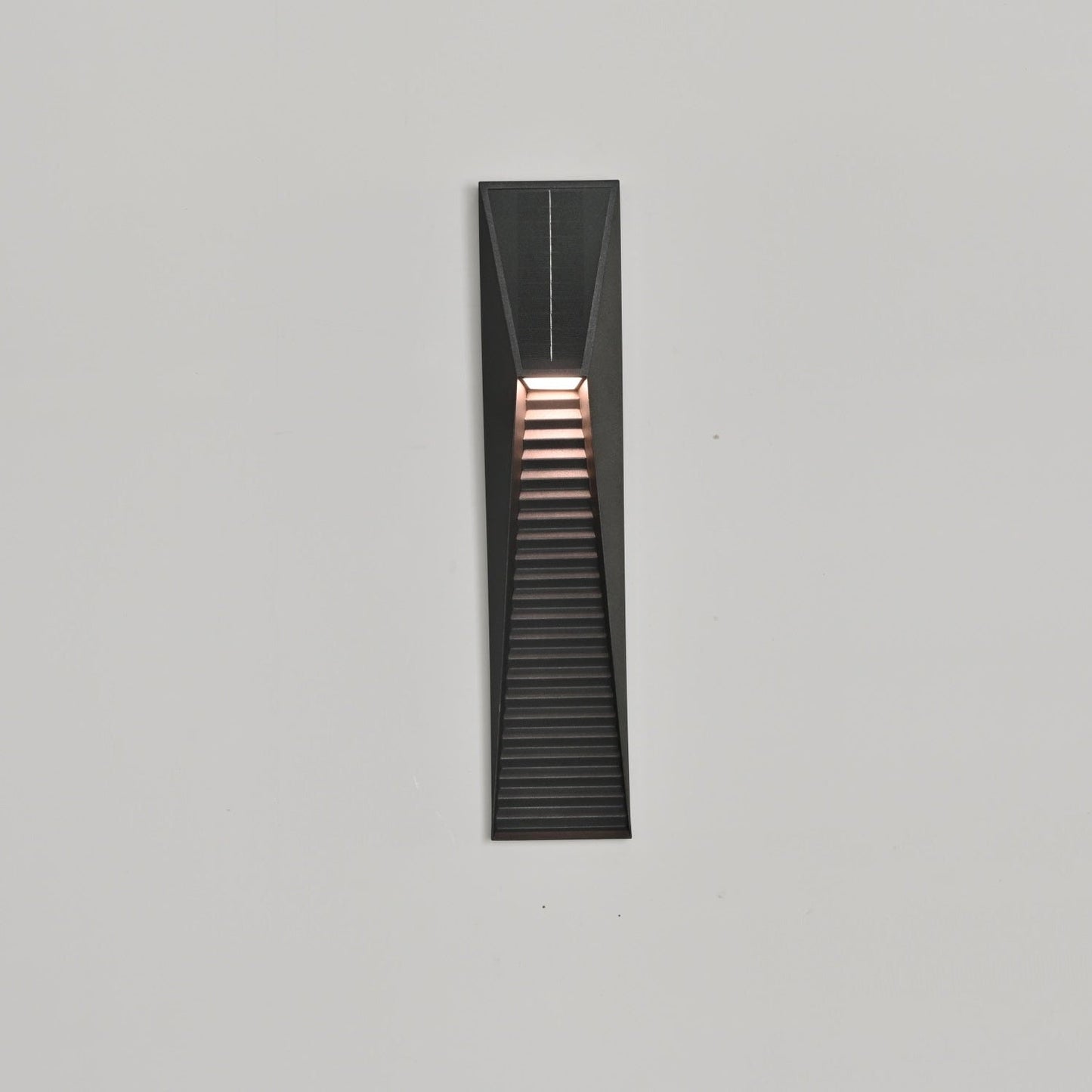 Obsidian Path Solar Outdoor Wall Light