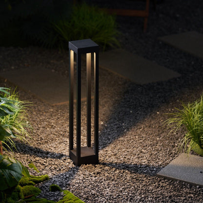 Obsidian Post Outdoor Light