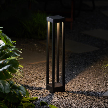 Obsidian Post Outdoor Light