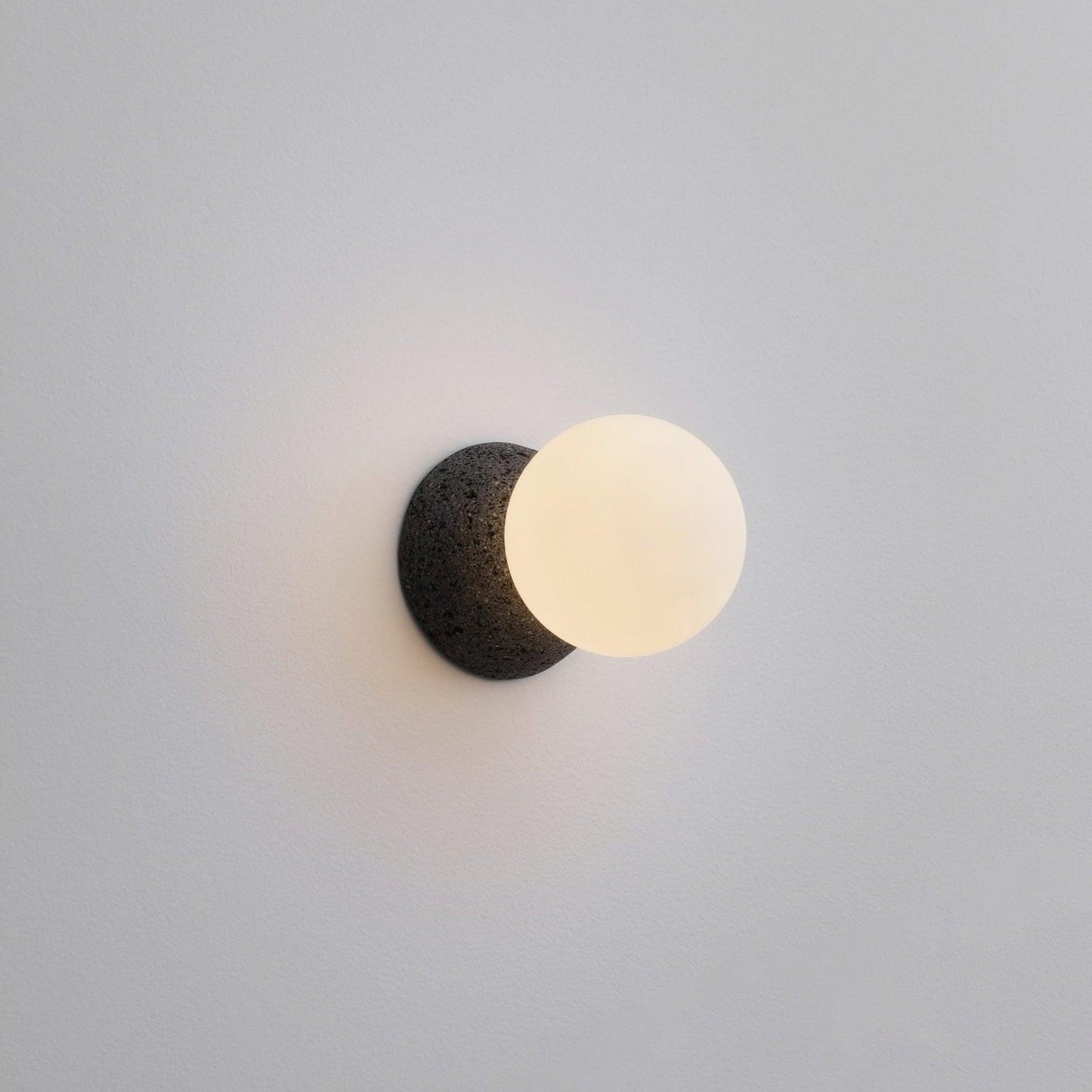 Origo Wall-mounted light Wall Lamp