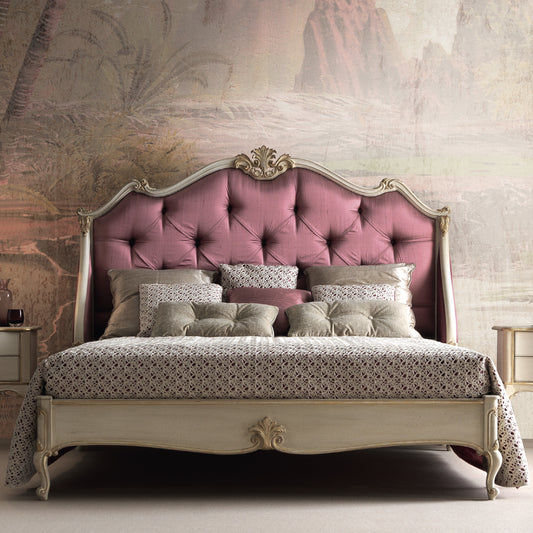 Ornate Classic Style Winged Bed