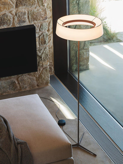 Dama Floor Lamp