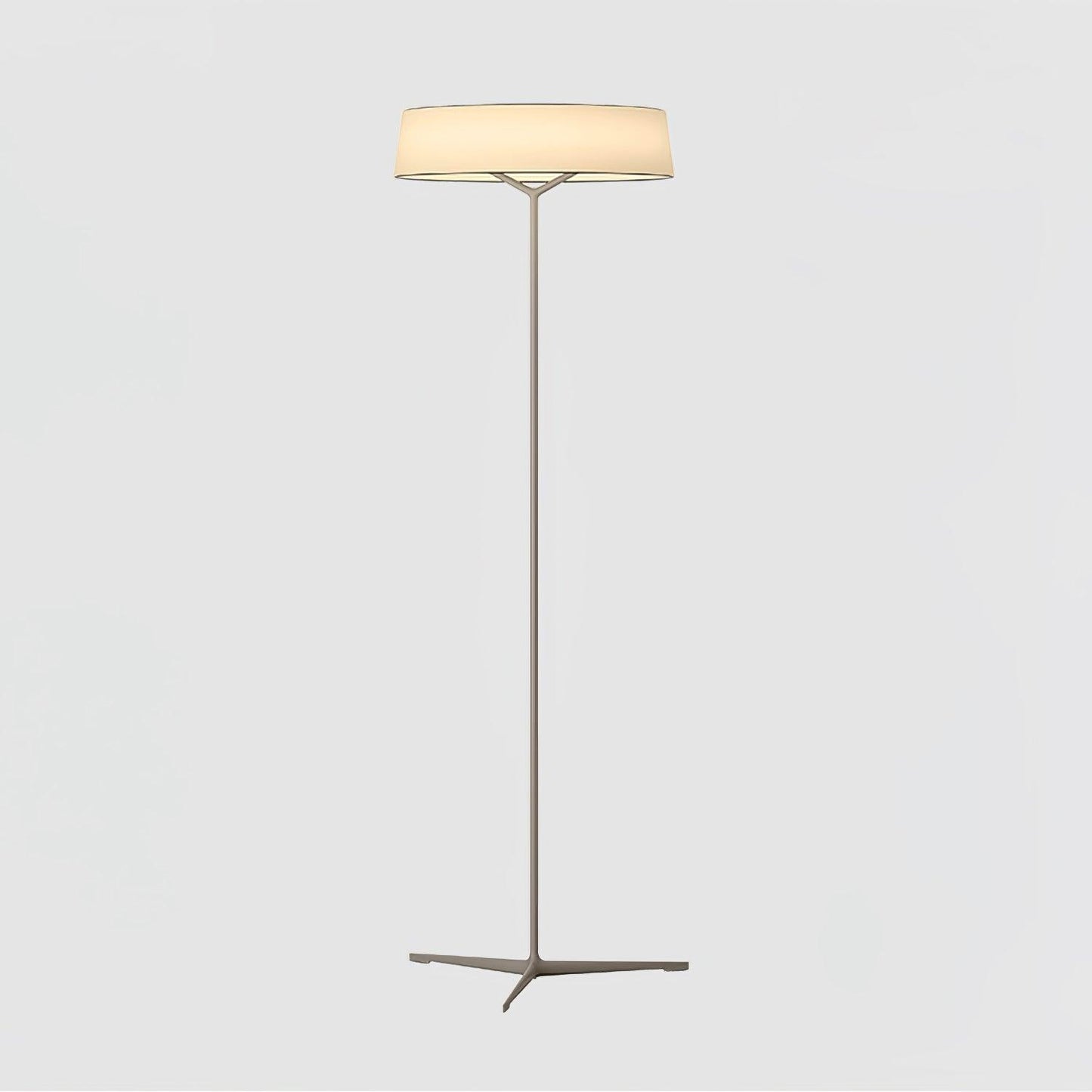 Dama Floor Lamp