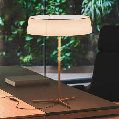 Dama Table Lamp