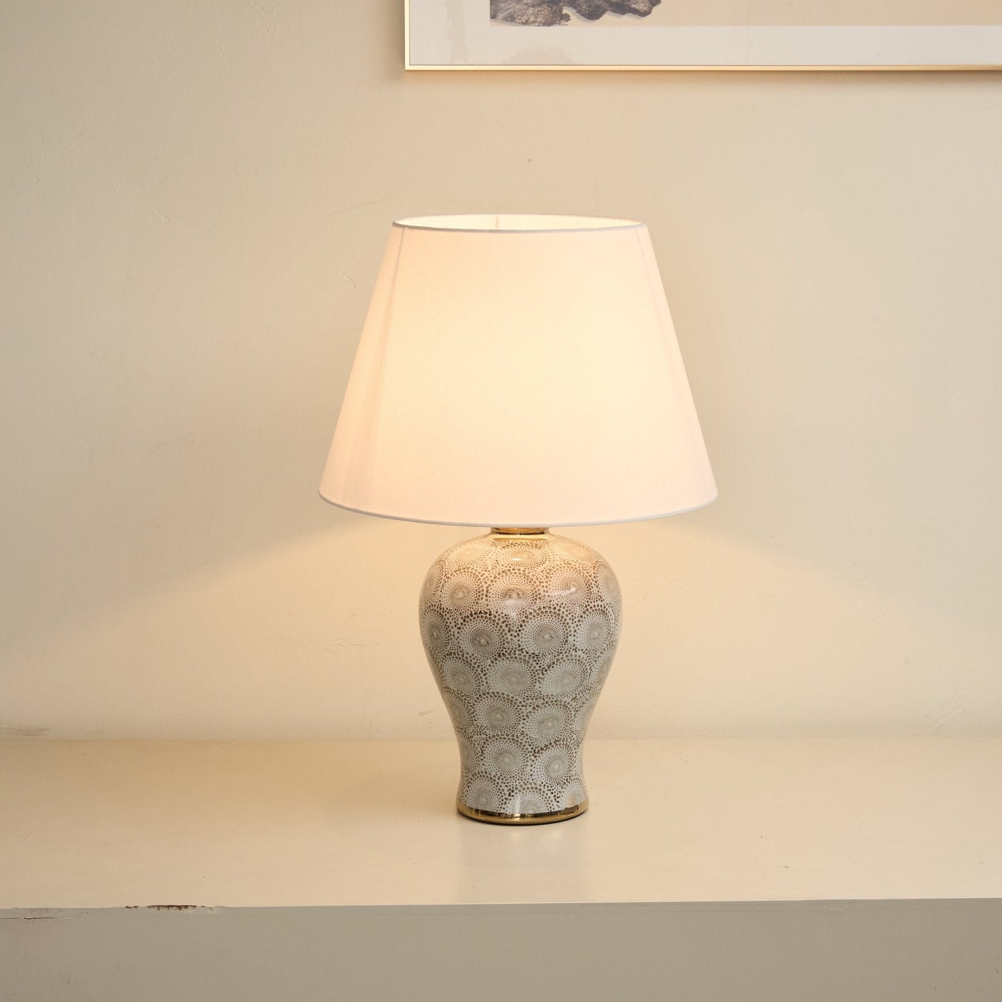 Patterned Ceramic Vase Table Lamp